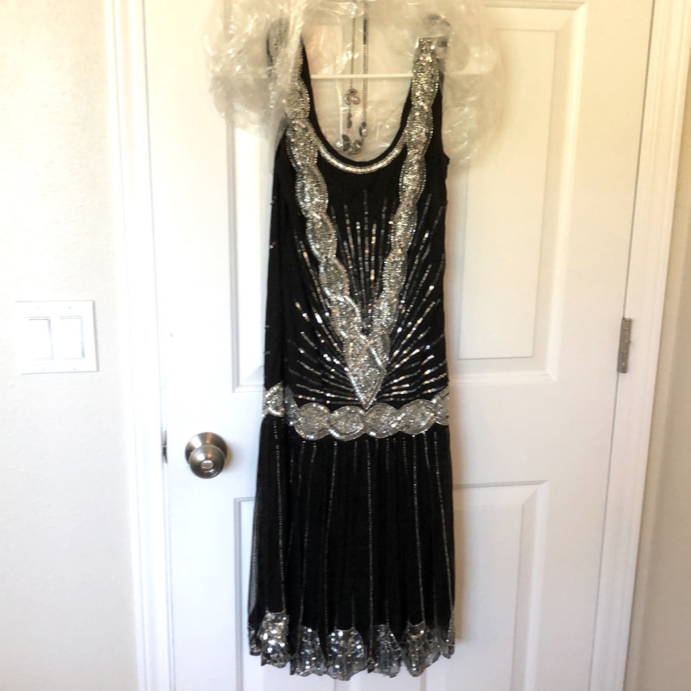 GORGEOUS 20s Style Beaded Dress - Size 4